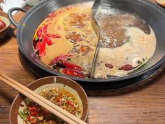 -萍姐火锅·公路夜市(武汉首店)