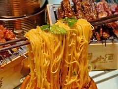 -小酒吧烧烤(爱建店)