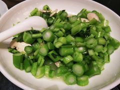 手捏菜炒蘑菇-柒园·三十年创意杭帮菜(龙湖滨江天街店)
