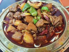 -牛一嘴·兰州牛肉面·大盘鸡(财富中心店)