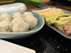 -得意咚瓜·顺德鱼生·冬瓜火锅(深圳首店)