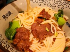 -俏凤凰(美林M·LIVE天地东座店)