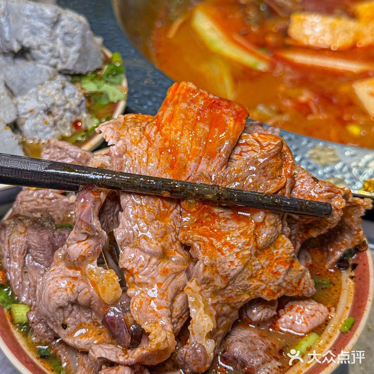 朋友按头安利的贵州酸汤火锅！真的绝了！