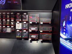 -ROG玩家国度(美罗城店)