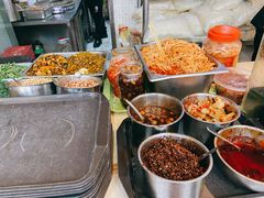-红鼻子桂林米粉(金唐新光界店)