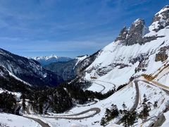 -香格里拉大峡谷巴拉格宗国家级风景名胜区丽江中旅旅游质量服务点