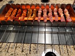 现穿羊肉串-丰茂烤串(钦州北路店)