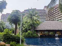 -三亚湾海居铂尔曼度假酒店