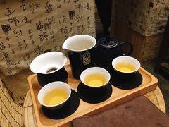 普洱茶-悟饮门市景店