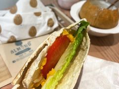 -杏甜品(尖沙咀加拿分道店)