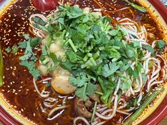 -杨大叔爱面子·四川小吃(岗头店)