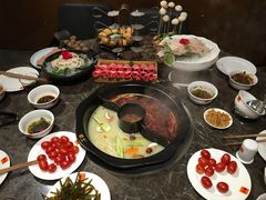 -佬土鹅肠火锅(解放路店)