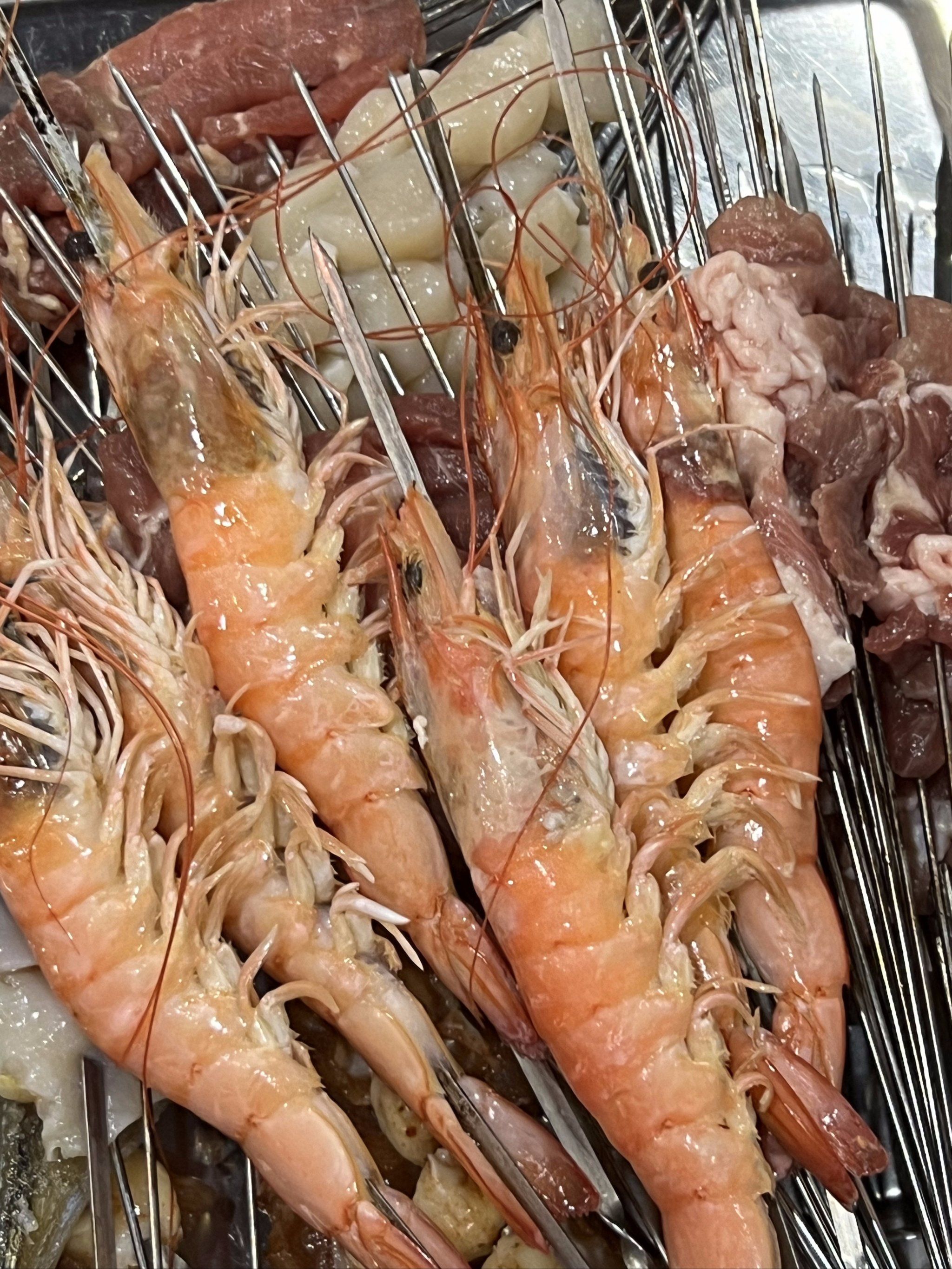 拼盘来了 烤虾烤肉不停