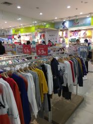 -孩子王童乐园(青岛万达店)