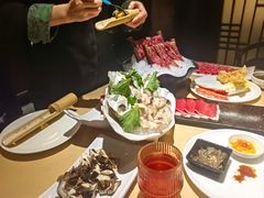 -余欢领鲜火锅(新街口店)