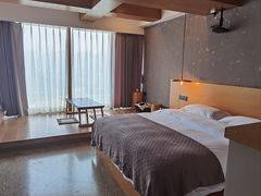 -闲隅江景艺术酒店(解放碑洪崖洞总店)