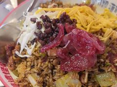 -怪噜范·老贵阳街头名小吃(鸿通城店)