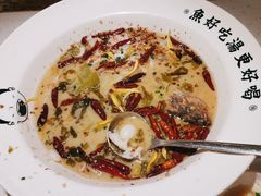-江渔儿酸菜鱼(奥园广场金发购物中心店)