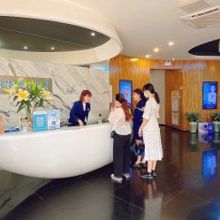 -比华利美容医院