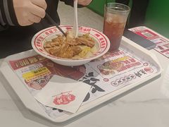 -点蹄·擂椒猪脚饭(汇金广场店)