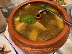 野生菌汽锅鸡-小厨子私房菜·云南美食店