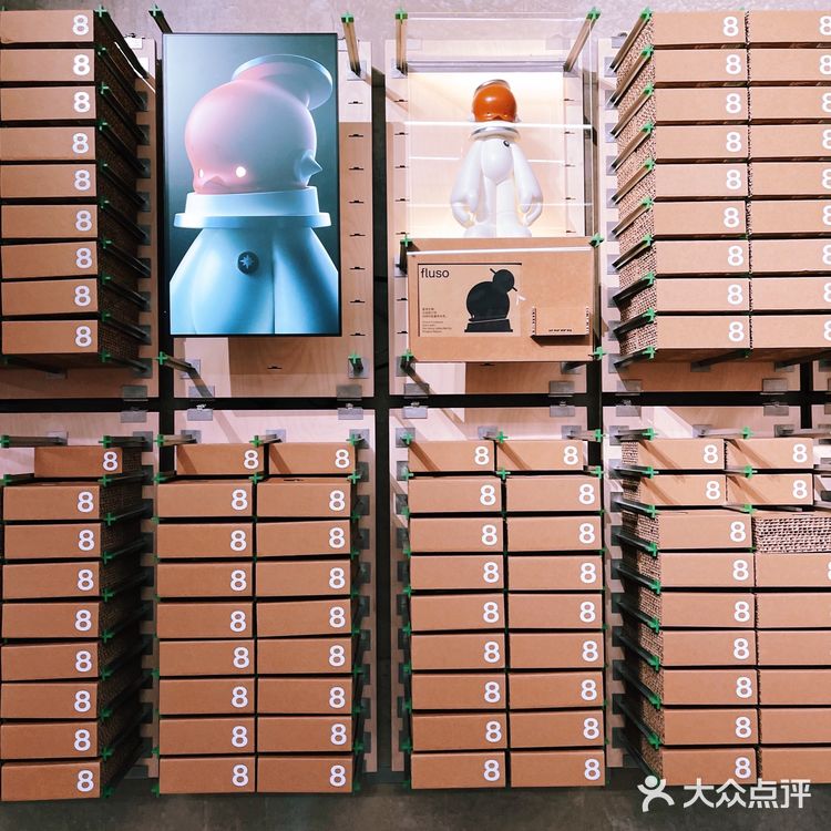 M姐美食推新｜三顿半线下店终于开门了，人也太多了！