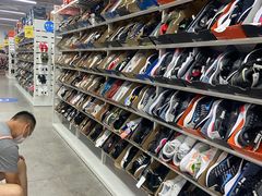 -BIGOFFS 超级折扣(仁恒伊势丹店)