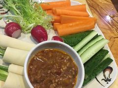-牛信亭韩国料理·炭火烤肉(紫藤路店)