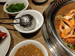 -七欣天香辣蟹火锅(上海银亿滨江店)