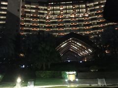 -三亚湾海居铂尔曼度假酒店