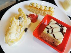 斑点蛋糕卷-大中华希尔顿酒店-念自助餐·嗨啤·小龙虾