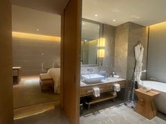 -重庆解放碑威斯汀酒店