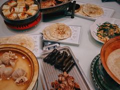 -哈啾嗨·新概念蒙餐(红星新城店)