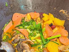 -老刘生态大鱼坊铁锅炖鱼(赛马场店)
