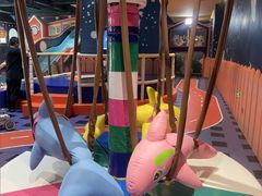 -三亚湾海居铂尔曼度假酒店