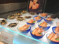 -半岛翡丽海鲜自助餐厅(观风亭店)