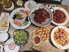 -叶派龙虾•招牌香辣蟹·海鲜(中海国际店)