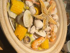 蒸海鲜霸王锅-四季餐厅·新津菜(环湖中路店)