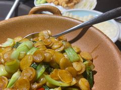 河溜豆饼-挂旗柴锅鸡(蚌山区嘉年华店)