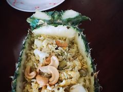 -Dang restaurant (patong phuket)