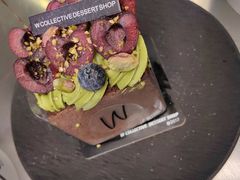 -W COLLECTIVE  DESSERT SHOP