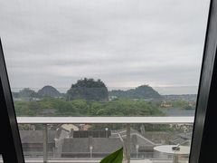 -四月吧餐厅(正阳步行街店)