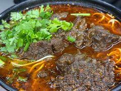 至尊牛肉面-耙豌豆重庆小面