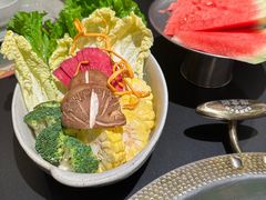 -廖掌柜·重庆鲜货火锅(上海首店)