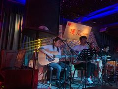 -夜火烤摊·东北烧烤酒场·老杨小黄鱼