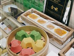 -阮大兴糕团(杭州西湖银泰百货店)
