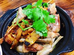 姜母鸭-亚忠小吃店(曾厝垵店)
