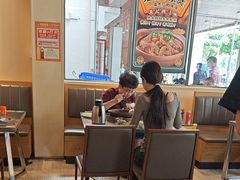 -胡须佬鸡煲四季火锅店(石厦西村直营店)