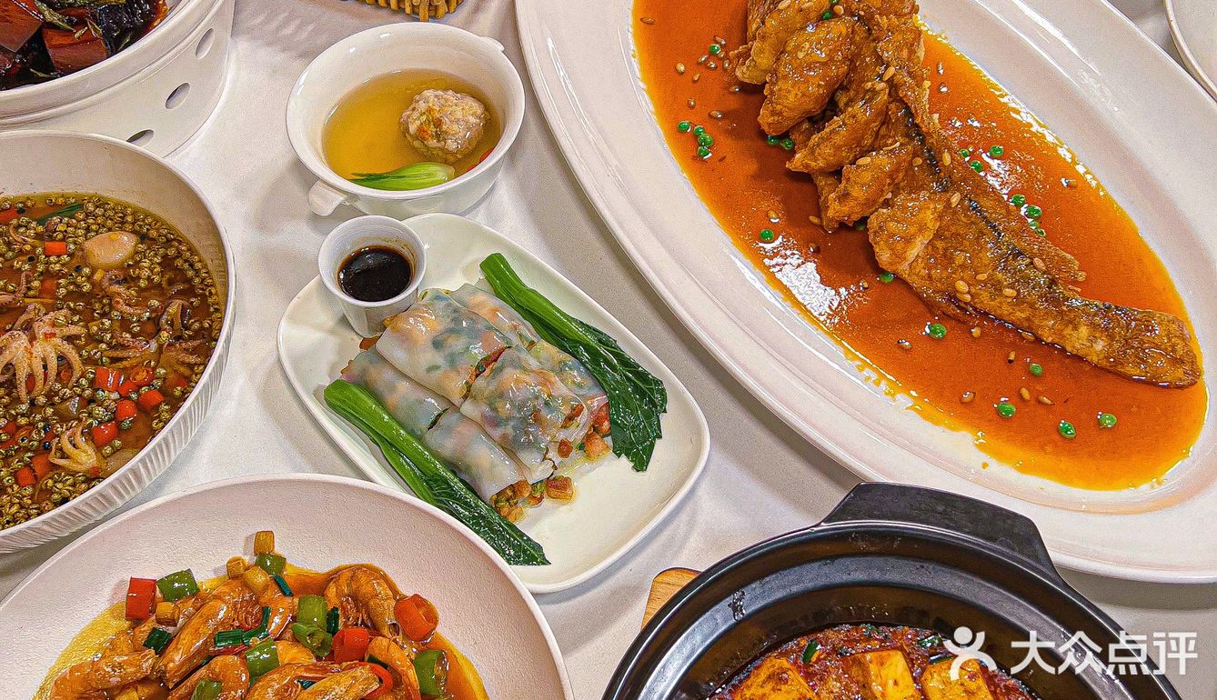 成都首发💥圣诞氛围拉满‼️新派粤菜餐厅🍴