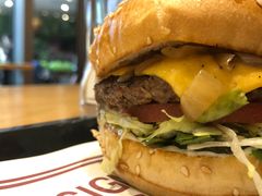 -The Habit Burger Grill 哈比特汉堡(爱琴海店)